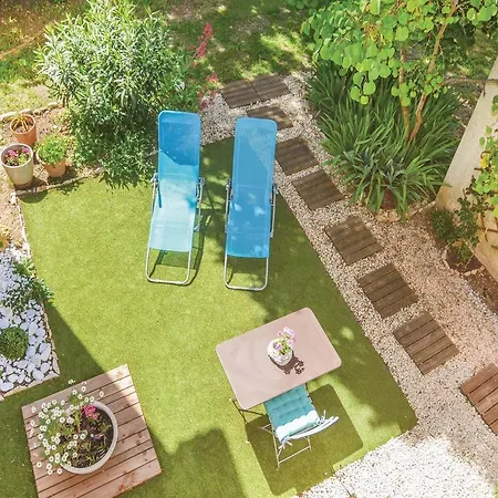 One-bedroom Holiday In 펜션 *