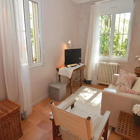 One-bedroom Holiday In 펜션 님
